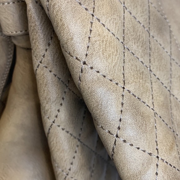 Da Blossom Collection Heeled Quilted Boots - Picture 6 of 10